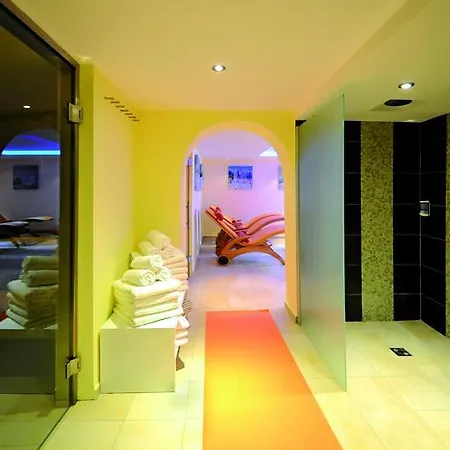 Koenig - Joker Card Included In Summer 3*